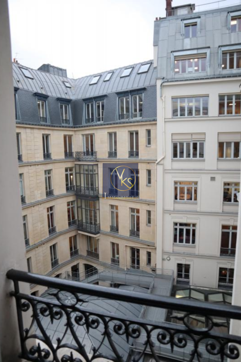 106 Bis Rue Saint Lazare 75008 Paris location Appartement-5P -106m² -Rue de la Pépinière